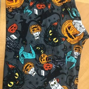 LuLaRoe TC2 Black Cats Halloween Capsule